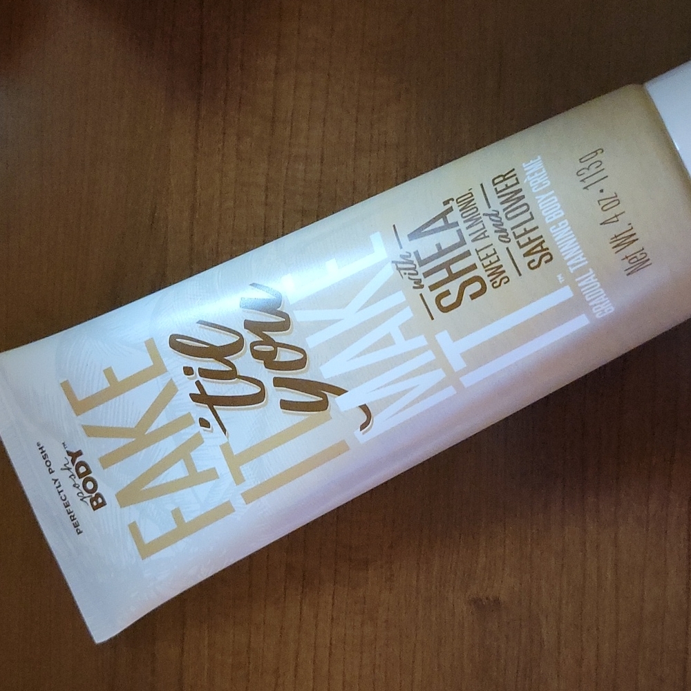 Fake It til you Make It Tanning Body Creme